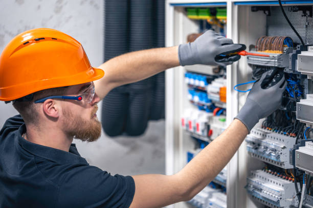 Best Affordable Electrician  in Sandy Oaks, TX